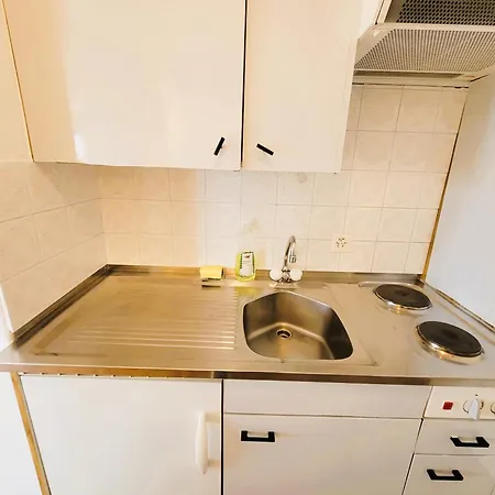 Center Flats With Balcony & Garden View Rigi - Self Checkin Zurych