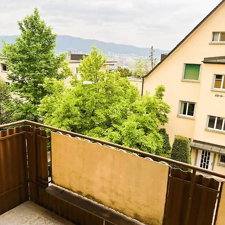 Center Flats With Balcony & Garden View Rigi - Self Checkin * Zurych