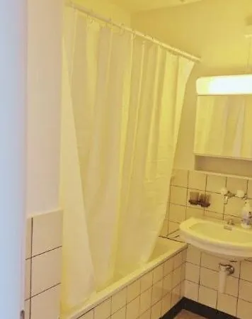 Center Flats With Balcony & Garden View Rigi - Self Checkin Appartement *