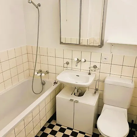 Center Flats With Balcony & Garden View Rigi - Self Checkin Apartamento Zurique