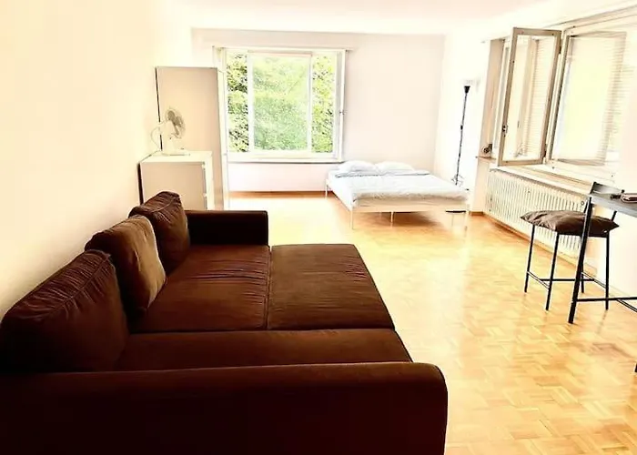 Center Flats With Balcony & Garden View Rigi - Self Checkin Apartman